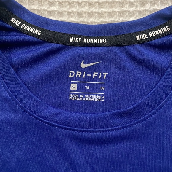 Nike Dri Fit Running Tee - Picture 2 of 4